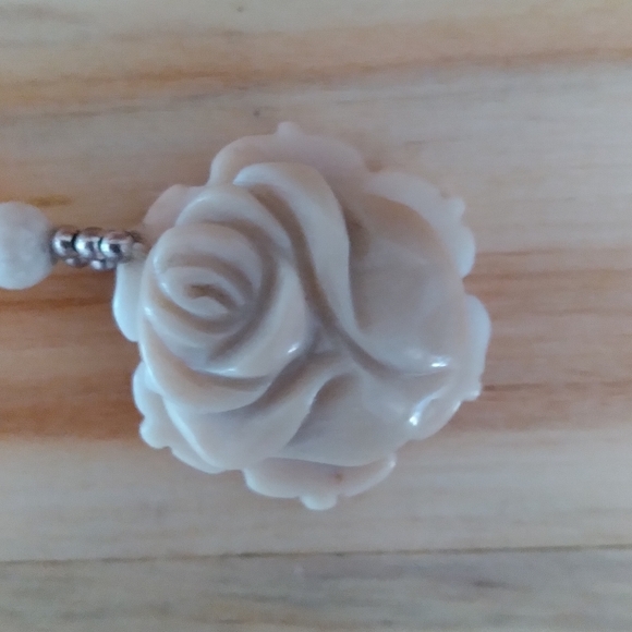 White Coral and Swarovski Crystal Necklace - Picture 9 of 12